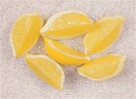 Quartiers de Citron jaune factices x6 L 90x35 mm plastique soufflé