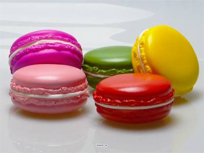 Macarons assortis factices x5 D 55 cm touché réel