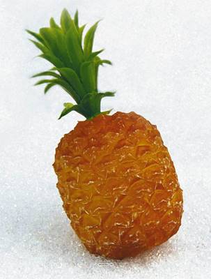Ananas petite taille factice H 210x100 mm plastique soufflé