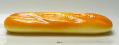 Demi baguette de pain factice L 270x55 mm touché réel