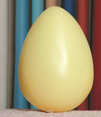 Œuf jaune factice H 30x20 cm plastique soufflé