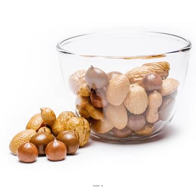 Assortiment de fruits secs factices x48 D 30-50 mm plastique soufflé