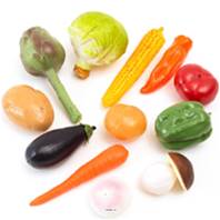 Lot de 12 légumes assortis factices plastique soufflé