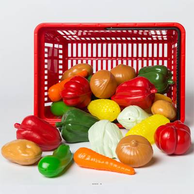 Panier de 27 légumes assortis factices petite taille plastique soufflé